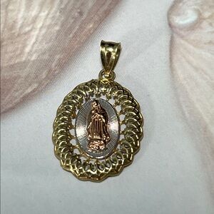 NWOT 10K MARIA ROSEGOLD SILVER GOLD PENDANT